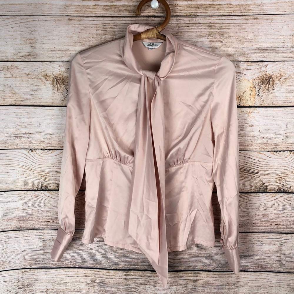 Light Pink button down with tie